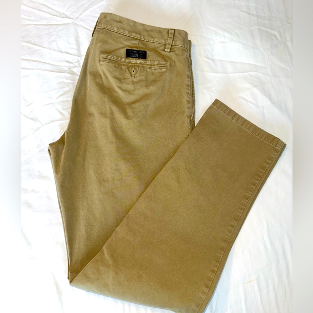 Banana Republic Fulton chino